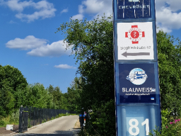 &amp;nbsp;
Zufahrt von Siegfriedstraße